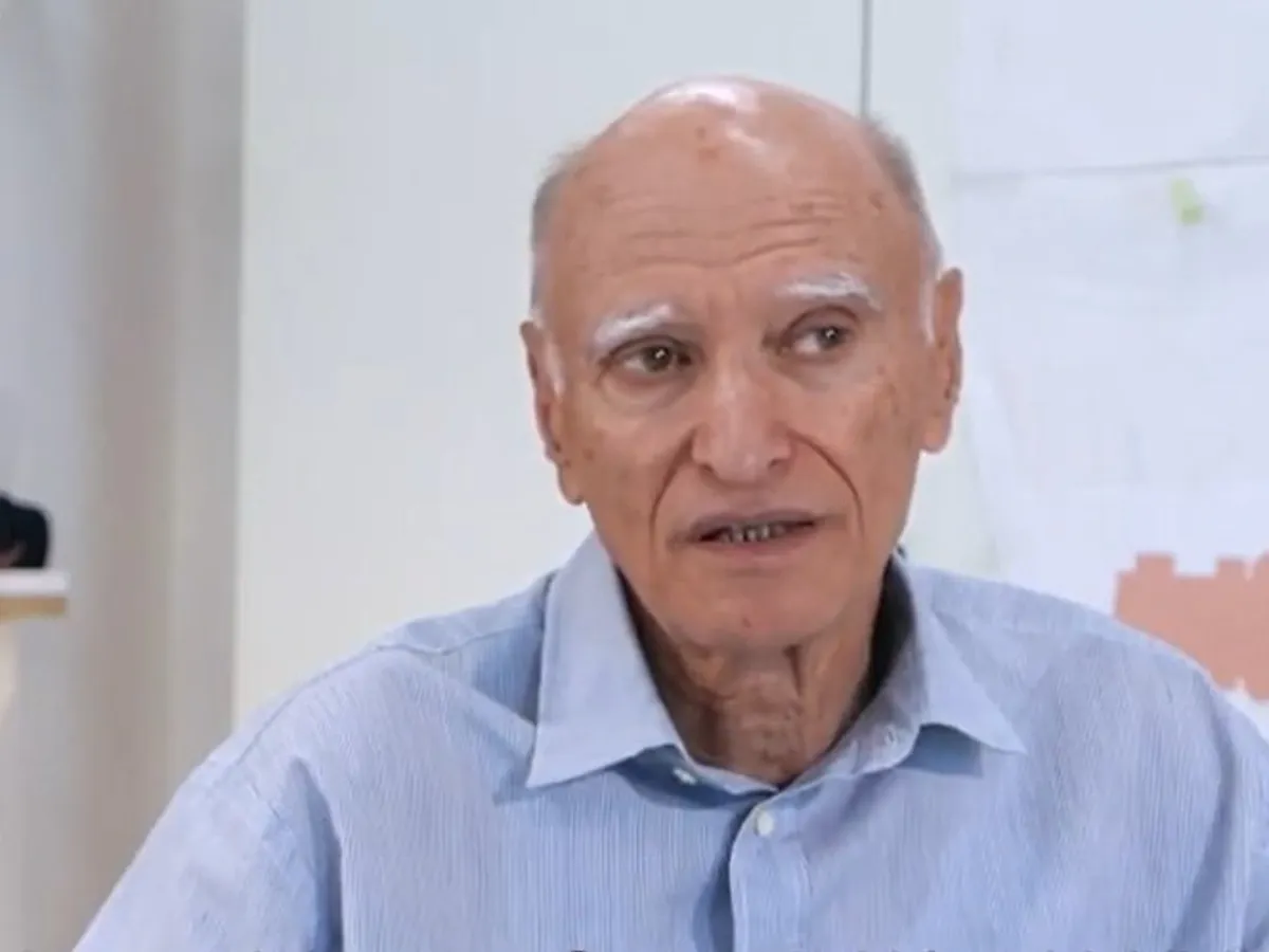Dumitru Belu.