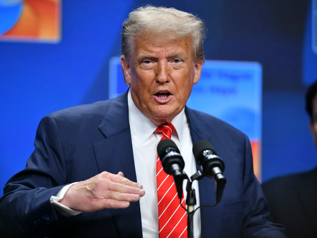 Trump susține că rachetele iraniene au fost distruse în mare parte: Armele lor antiaeriene au dispărut