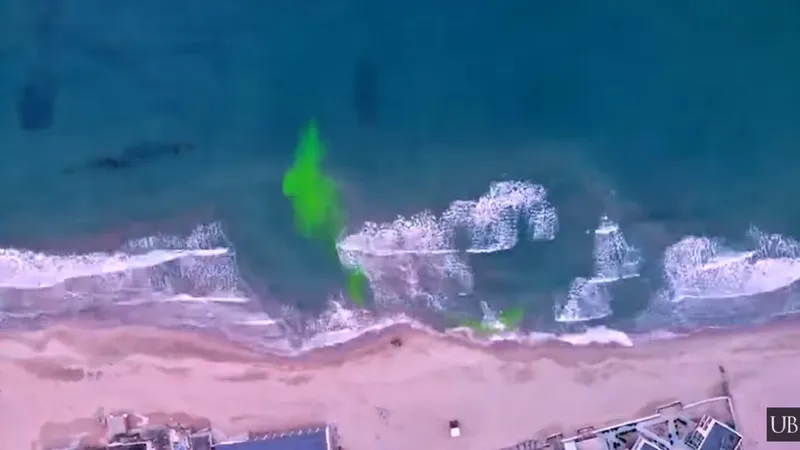 Curenții Rip se formează în apa mică și trag oamenii spre larg Foto: captură Youtube Facultatea de Geografie