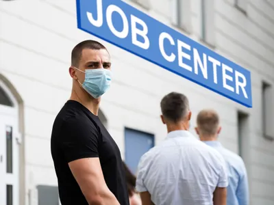 Budăi: Persoanele apte de muncă care refuză să lucreze nu vor mai primi venitul minim de incluziune - FOTO: Profimedia Images