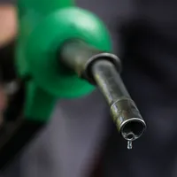 Cu cât se scumpesc iarăşi benzina şi motorina? Care sunt cauzele? - Foto: INQUAM PHOTOS/Octav Ganea