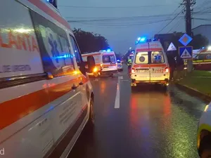 Tragedie în Craiova. Doi morți și un rănit într-un accident grav între o betonieră și un autoturism - Foto: Facebook/Ambulanța - Caracter ilustrativ