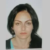 O femeie cu mandat european de arestare a evadat de sub escorta polițiștilor din Neamț Foto: IPJ Neamț