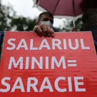 Primele proteste împotriva diminuării pensiei şi a impozitării salariilor. Cine merge la Cotroceni? - Foto: INQUAM PHOTOS/Sabin Cirstoveanu