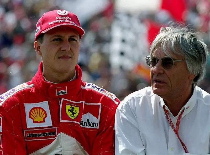 Michael Schumacher și Bernie Ecclestone în august 2000, înaintea cursei de Formula 1 de la Hungaroring Foto: Gettyimages