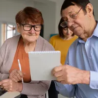 Care pensionari rămân fără o treime din pensie? Casa de Pensii îi verifică pe toți vârstnicii foto: Freepik (fotografie cu caracter ilustrativ)