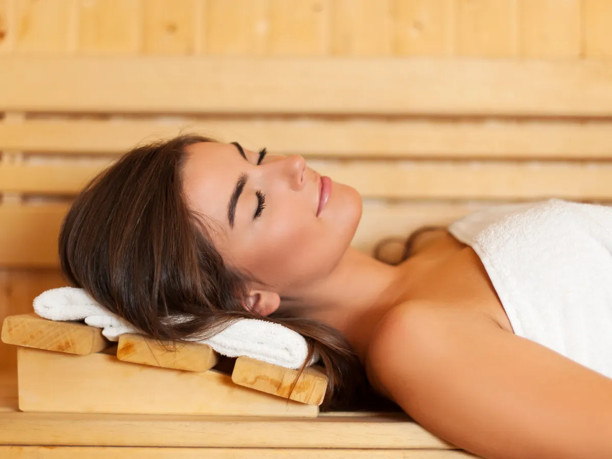 Obiceiurile oamenilor din cea mai fericită țară. Cum te scapă de stres statul în natură și sauna - Foto: Freepik (Imagine cu rol ilustrativ)
