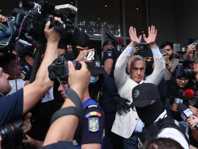 EXCLUSIV Inspectoarea ANAF care i-a dat Jaguarul lui Călin Georgescu, cercetată. Averea ajunge la ANI