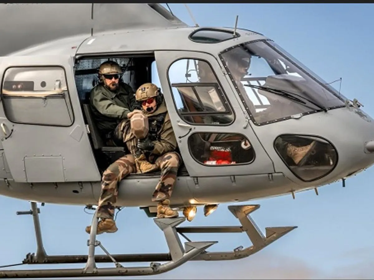 Franța se alătură războiului antidrone al Rusiei în Europa. 35 de militari și elicoptere Fennec, în Belgia