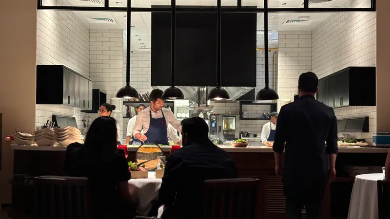 Premieră, pentru gastronomia indiană. Un restaurant indian a obținut 3 stele Michelin. Unde se află? - Foto: reddit.com / r/finedining