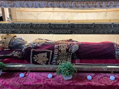 Moaștele Sfintei Împărătese Elena, pentru prima oară în România - Foto: ziarullumina.ro