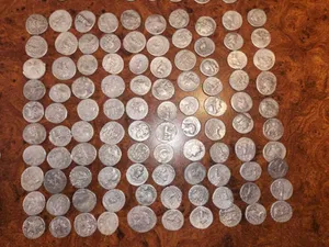 Un bărbat care a găsit monede romane în Hunedoara va primi o recompensă de aproape 30.000 de lei - Mihai Gabriel Irimie / Facebook.com
