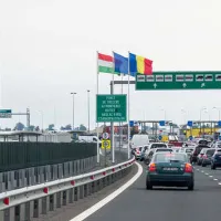 Patru lucrători vamali şi patru poliţişti de frontieră sunt reţinuţi de DNA, în dosarul de corupţie - Foto: Poliţia de Frontieră