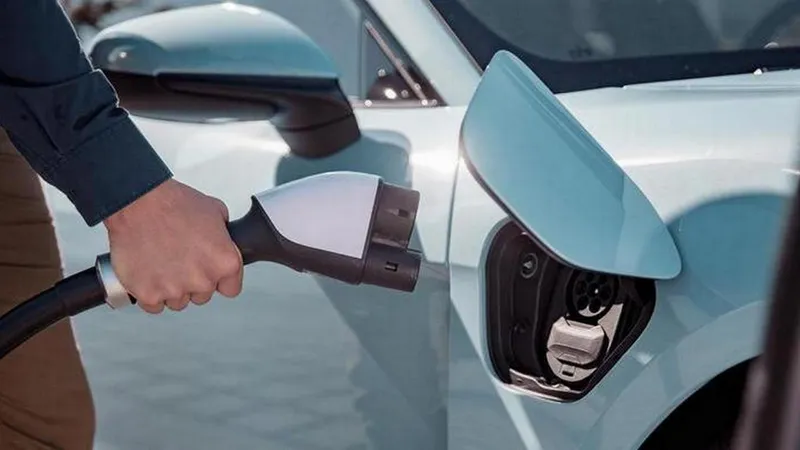 China dă șah constructorilor occidentali de mașini electrice. Limitează exporturile de grafit - Foto: electrive.com