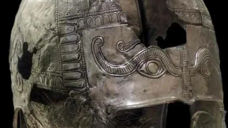Câte coifuri dacice s-au descoperit în România