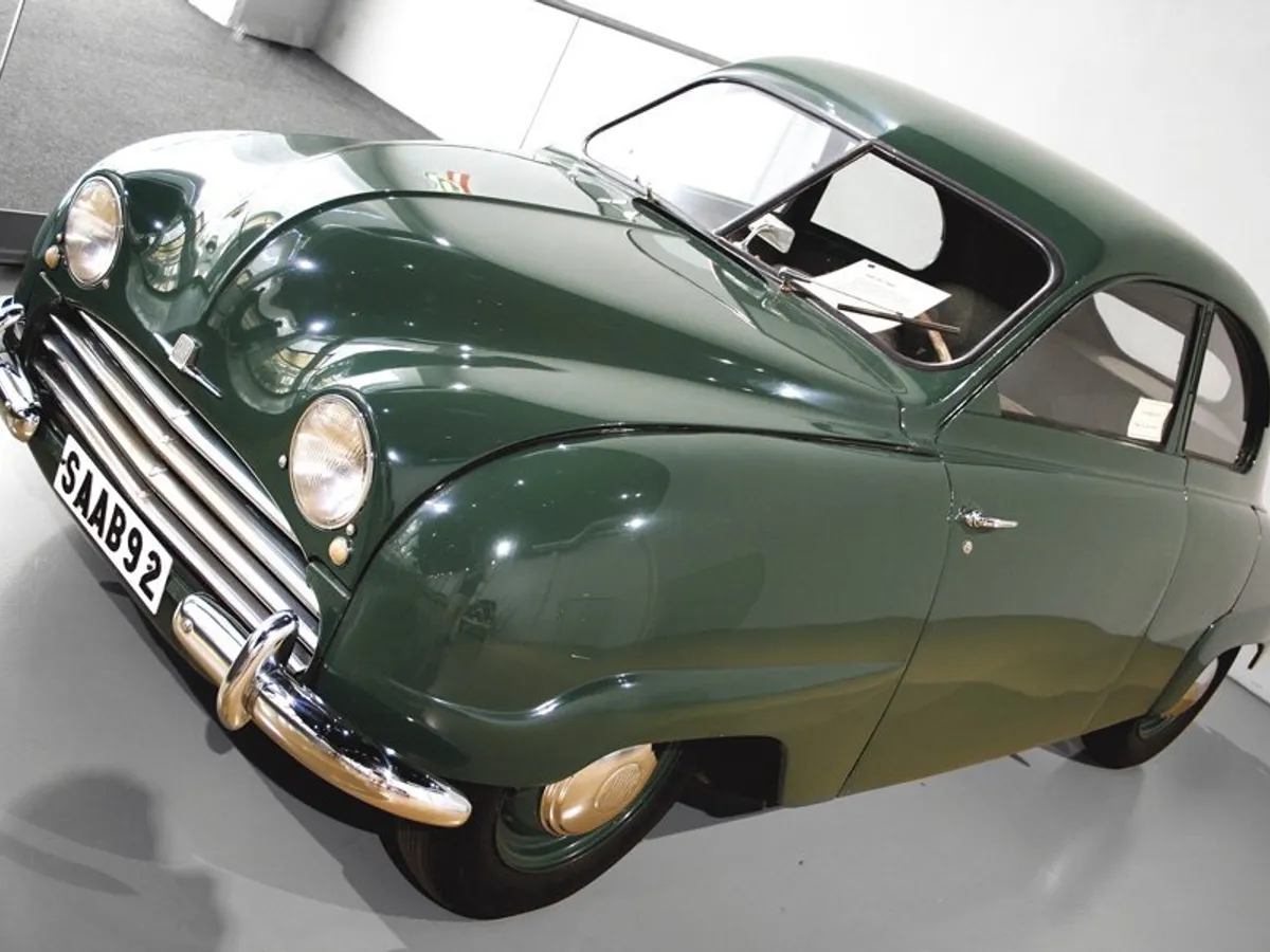 SAAB 92