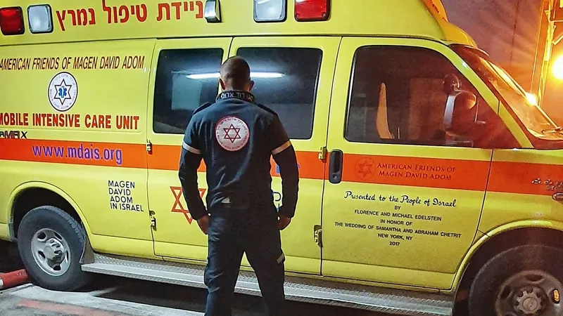 Un adult și 3 trei copii morți, 8 răniți în urma exploziei unei mașini în Israel. Cauza incidentului - Foto: Facebook MDA(imagine cu rol ilustrativ)