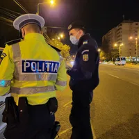 Inconștiență la volan. Tânăr de 16 ani din Iași, prins conducând o mașină cu șapte pasageri în spate/FOTO: Facebook/PolitiaRomana