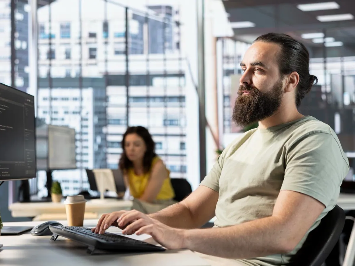 Angajat în IT - Foto: Freepik (rol ilustrativ)