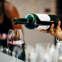 România este în top 6 la producția de vinuri dar exportă foarte puțin. Care este explicația? Foto: Freepik (fotografie cu caracter ilustrativ)