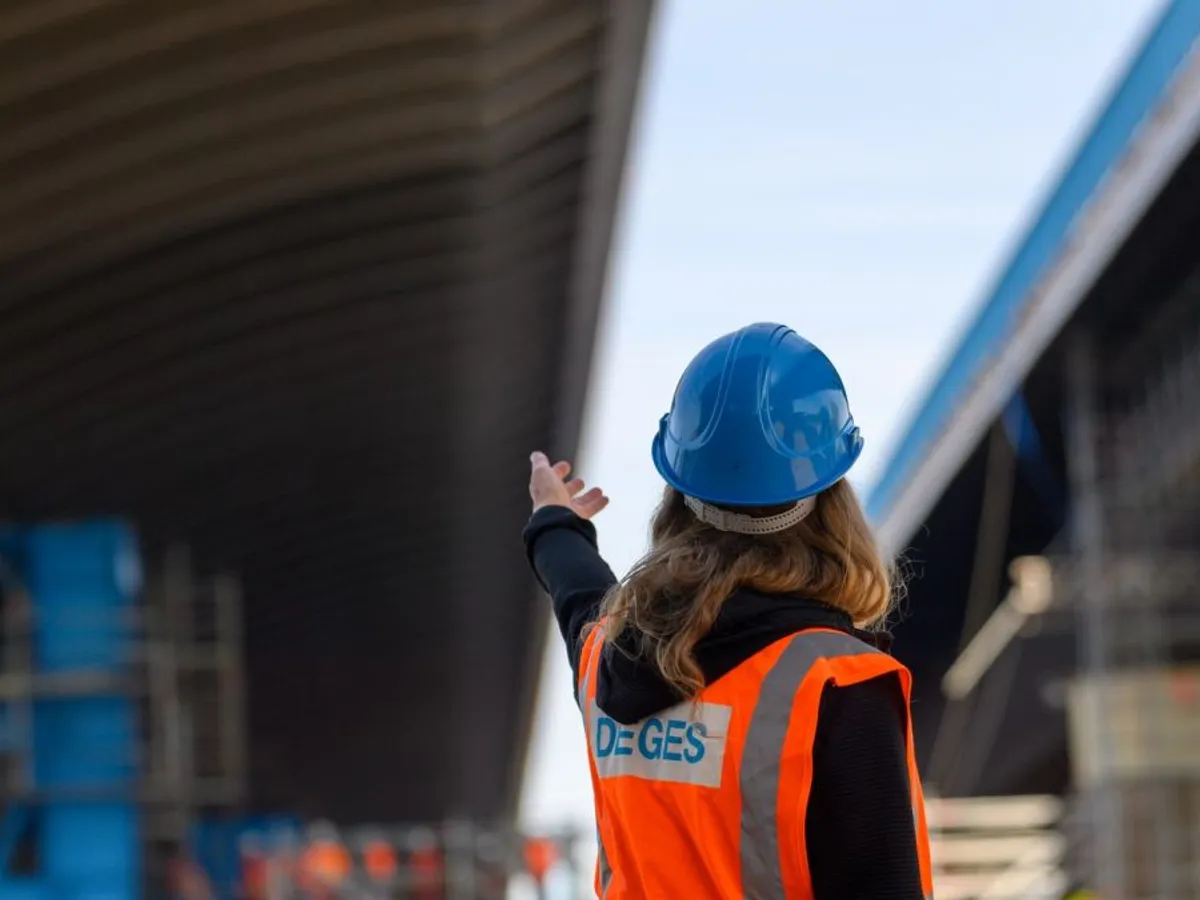 Construcţie spectaculoasă a unui pod peste un râu, în Saxonia-Anhalt - Foto: Profimedia Images (Imagine cu caracter ilustrativ)