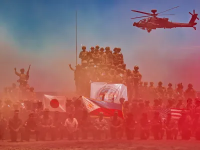 Militari filipinezi în timpul exercițiilor militare anuale Balikatan desfășurate împreună cu SUA, la 4 mai 2026, în Laoag, Filipine Foto: Ezra Acayan/Getty Images
