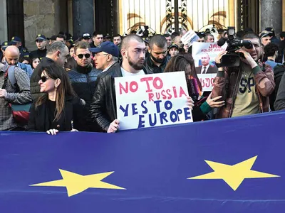 RĂZBOI HIBRID Noul front geopolitic al toamnei se deschide în Georgia și Republica Moldova - Foto: Profimedia Images