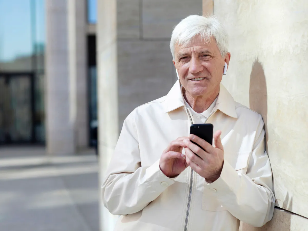 Pensionar Foto: Freepik (rol ilustrativ)