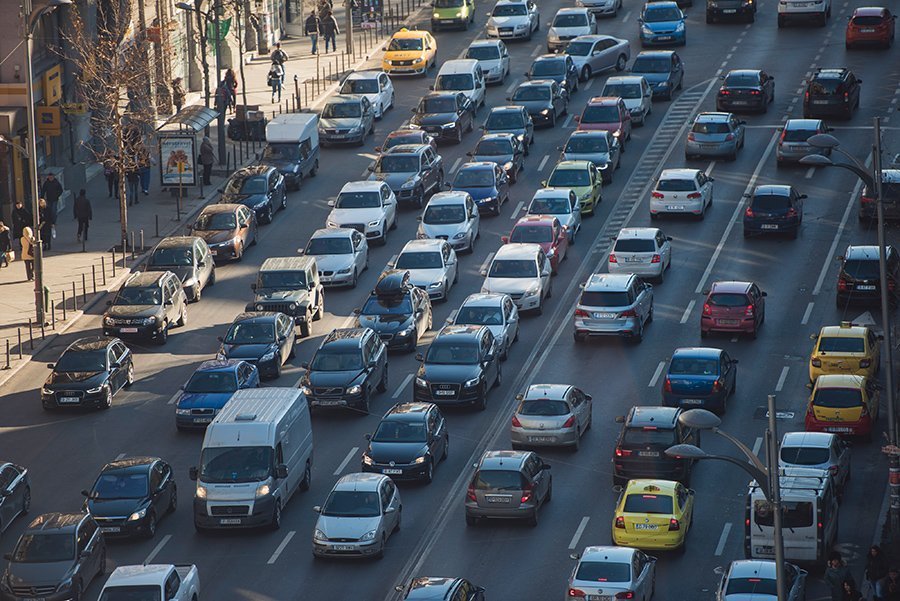 Traficul din Capitală otrăvește aerul