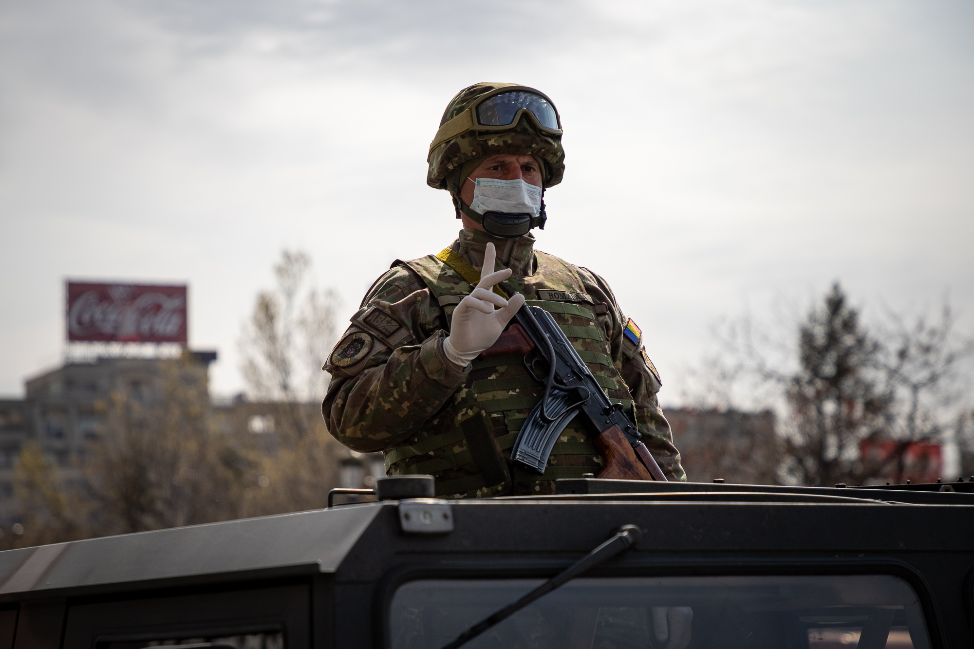 Măștile Armatei nu sunt ieftine/FOTO: vice.com
