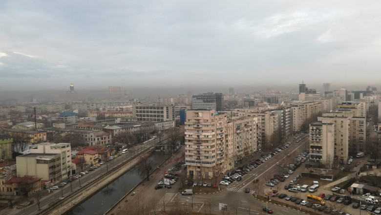 Poluare excesivă în București/FOTO: Ştefan Aneculăesei