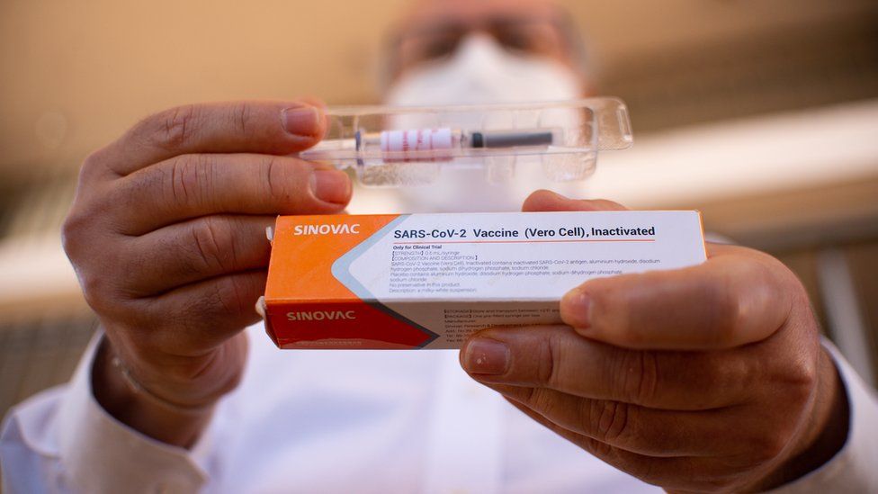 Mexicul a autorizat folosirea vaccinurilor chineze CanSino și Sinovac/FOTO: Getty