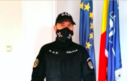 Negociatorul Poliției Iași, ca în filmele americane/FOTO: ziaruldeiasi.ro