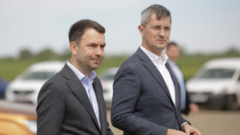 Dacian Cioloș a anunțat primele nume de miniștri din cabinetul virtual USR: Barna și Drulă. / Foto: Foto: INQUAM Photos/Geroge Călin