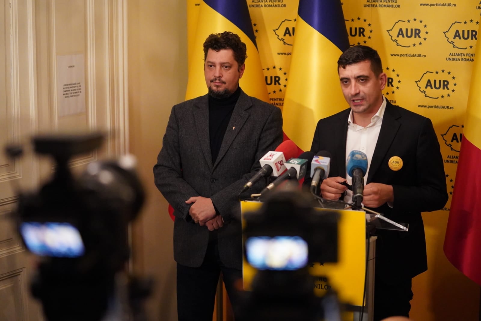 Alexandru Muraru: AUR trebuie scos în afara legii. Am extins plângerile penale/FOTO: Facebook/AUR