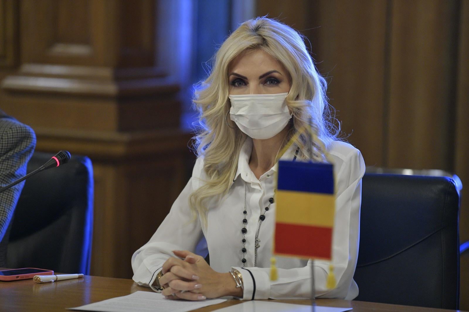 Comisia juridică a Camerei Deputaţilor dezbate joi proiectul pentru desființarea SIIJ/FOTO: Facebook/Laura Vicol