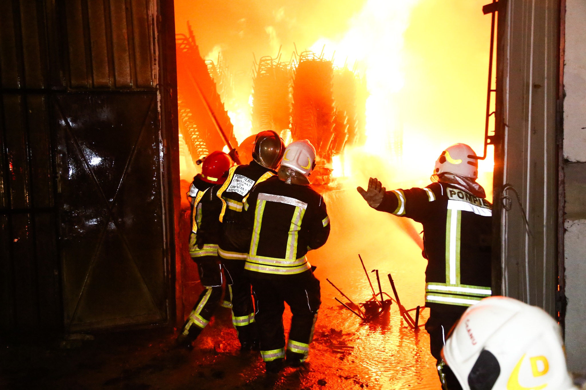 Explozie şi incendiu la fabrica de amidon din Medgidia/FOTO: Facebook/IGSU