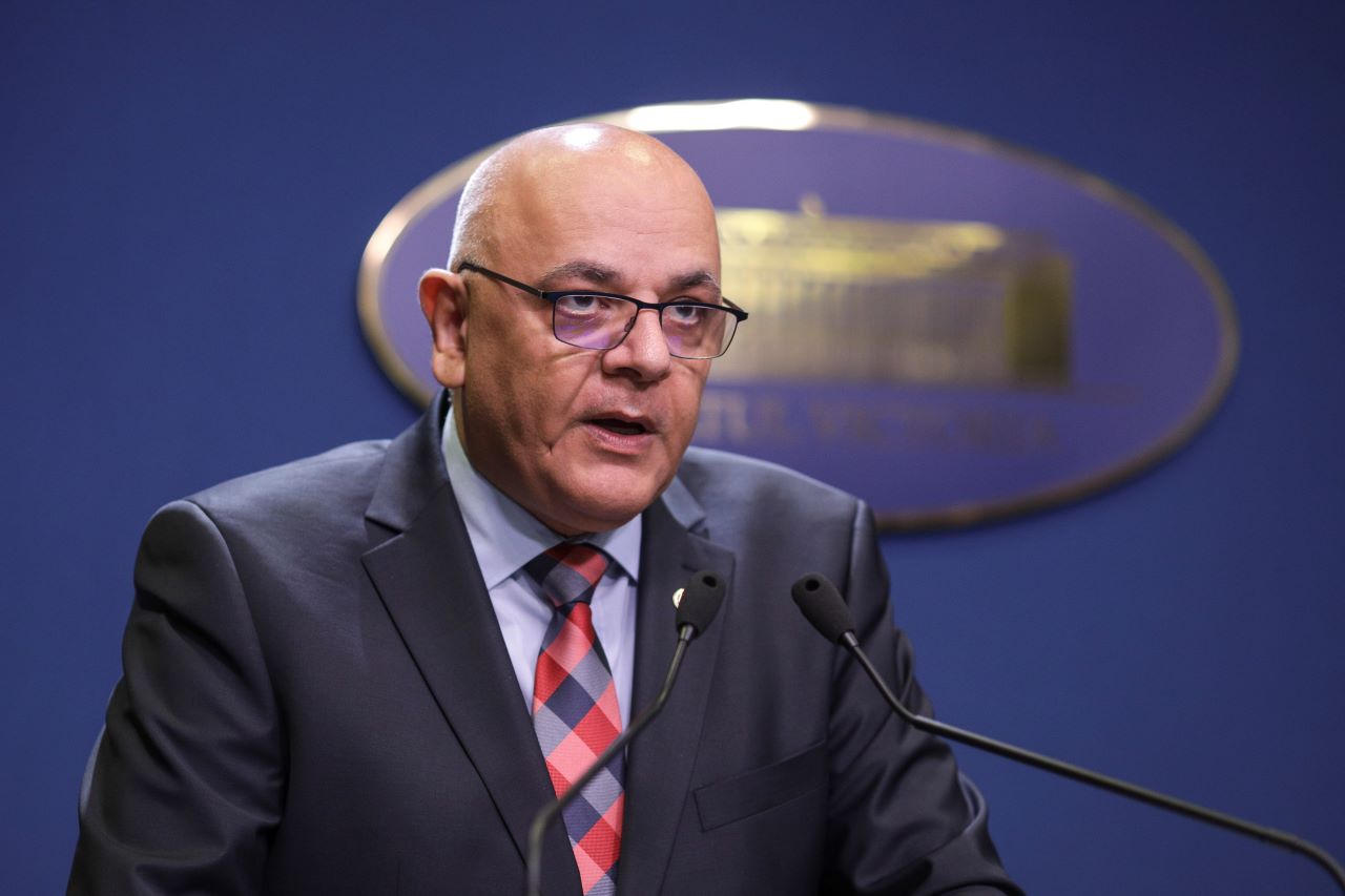 Raed Arafat: „La nivel național au fost stabilite 923 de puncte de prim-ajutor şi hidratare”/FOTO: Inquam Photos / Octav Ganea