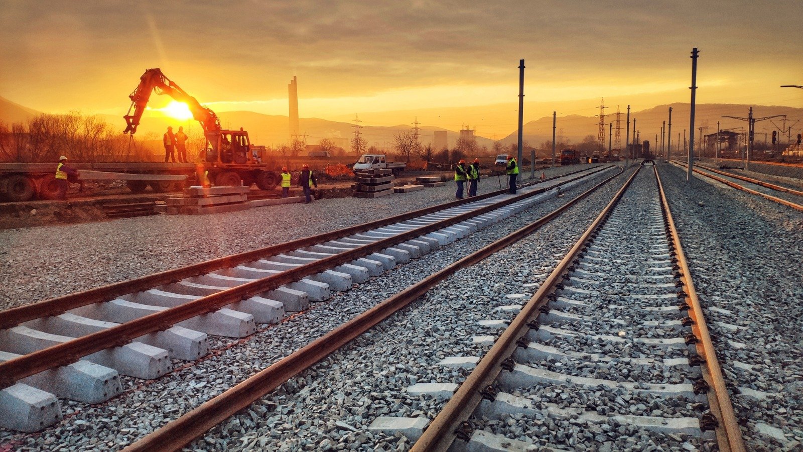 CFR primește 8,77 miliarde lei din PNRR pentru a moderniza 162 de km de cale ferată - FOTO: Facebook/CFR Infrastructura