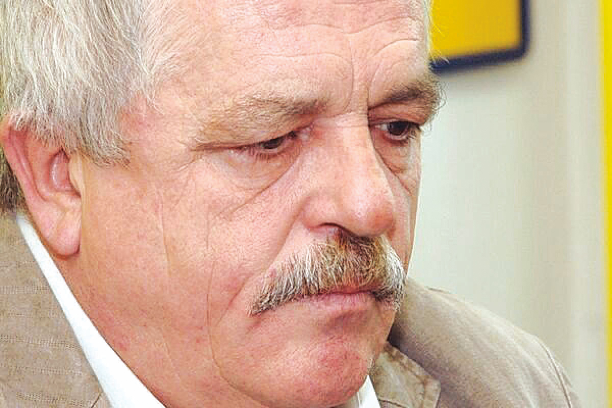 Decebal Traian Remeș