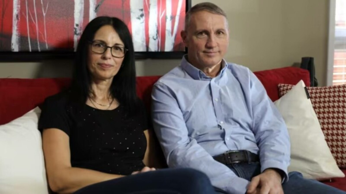 Românii care au descoperit că sunt frați gemeni - Foto: Cbc