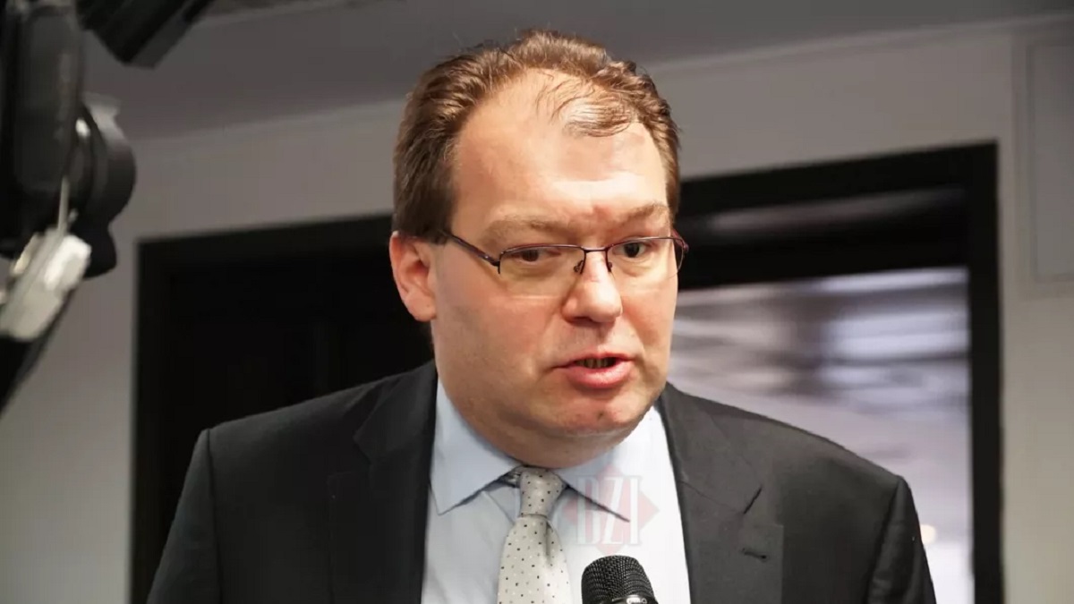 Dan Tesloianu inducea simptome pacienților ca să le pună dispozitive cardio de la morți Foto: bzi.ro