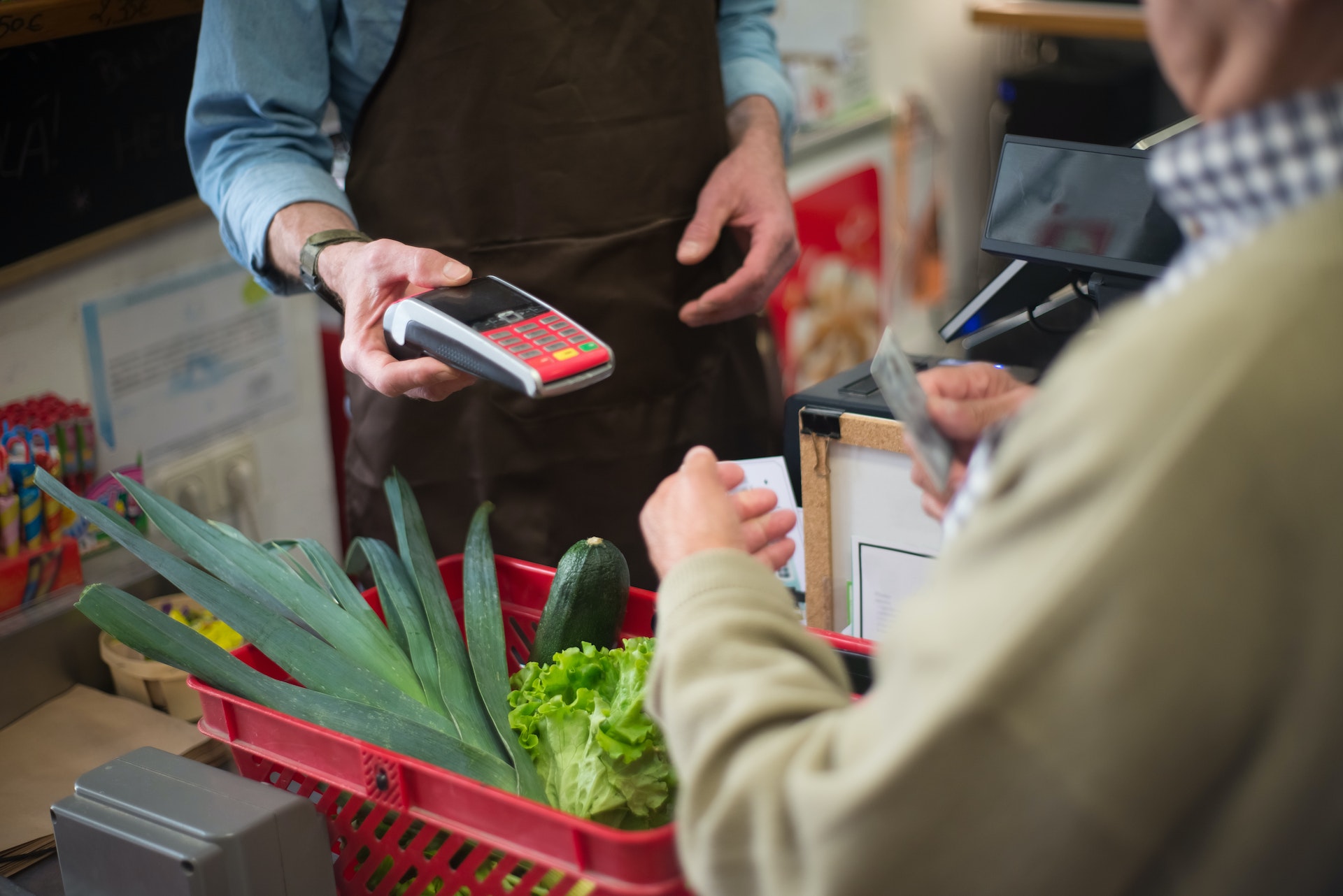Ce profituri a raportat Auchan în ultimii 5 ani. - Foto: Pexels / Kampus Production