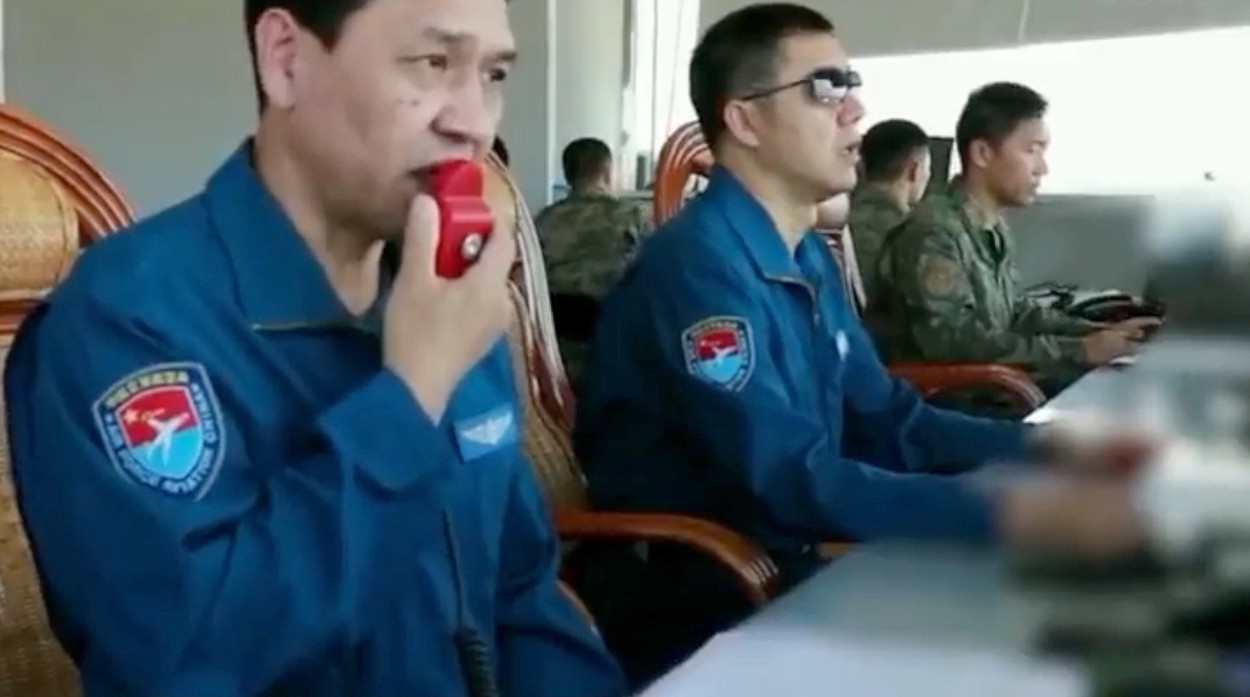 În august 2022, China a organizat manevre militare în jurul Taiwanului drept răspuns la o vizită la Taipei a lui Nancy Pelosi, care era pe atunci preşedinta Camerei Reprezentanţilor din SUA - Foto: Profimedia Images