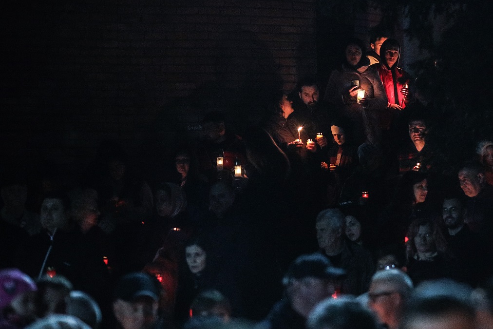 Cum ținem și unde punem lumânările și candelele de Paște Foto: INQUAM Photos/ Alexandru Busca