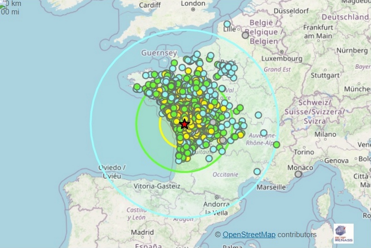 Cutremur puternic, pe coasta vestică a Franţei. Mai multe case și biserici au fost avariate - Foto: Biroul Seismologic Central Francez