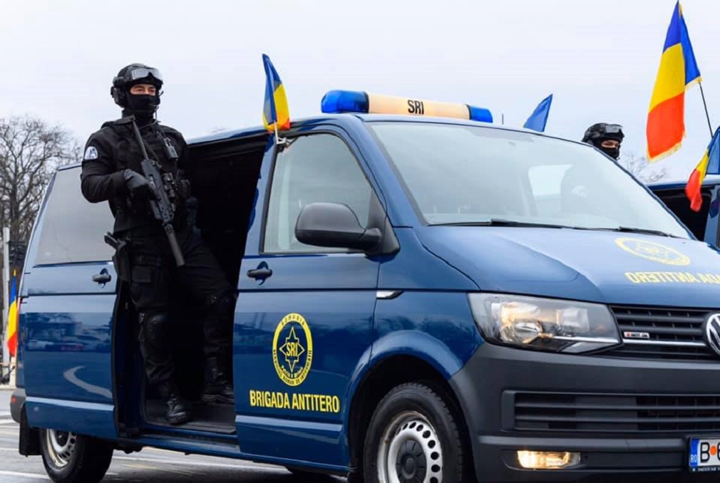 SRI Brigada antitero Foto: facebook/ SRI (imagine cu rol ilustrativ)