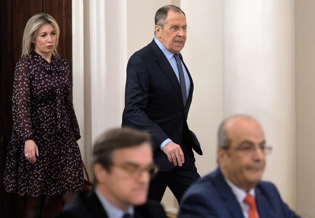Rusia face scandal că Bulgaria nu l-a lăsat pe Lavrov, prin spaţiul ei aerian - Foto: Profimedia Images