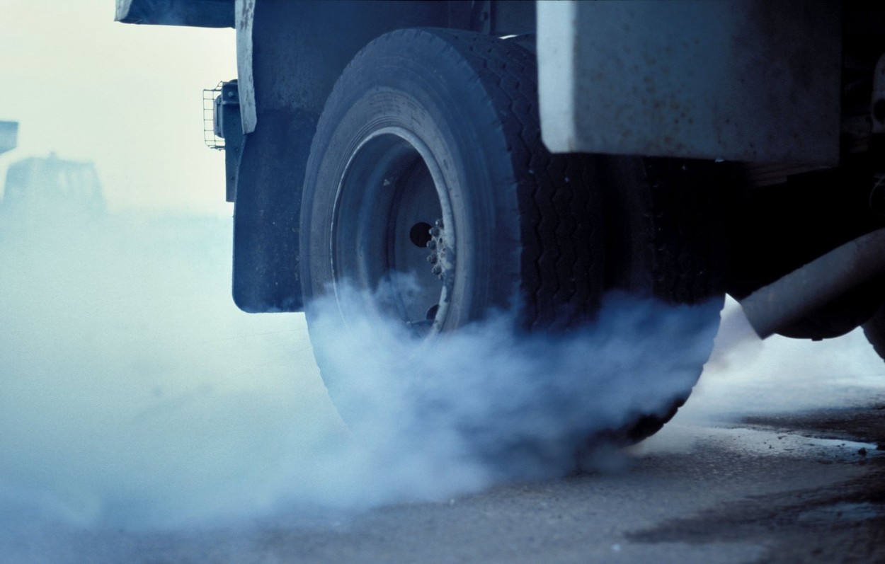 Amendă record, pentru producătorul de motoare diesel Cummins: 1,675 miliarde $. A trucat noxele - Foto: Profimedia Images - Imagine cu rol ilustrativ