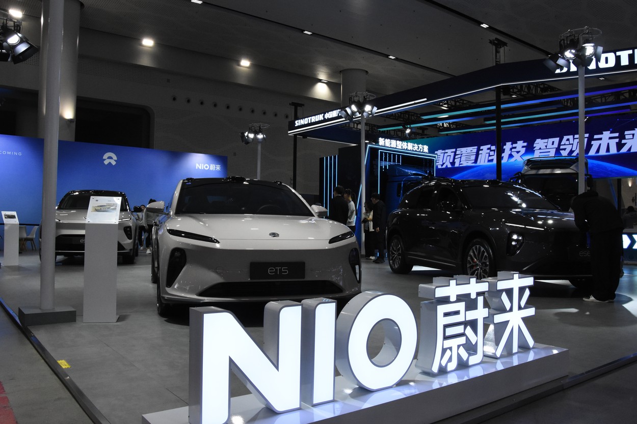 Chinezii, hotărâți. Germania a tăiat bonusul de 4500 € pentru mașini electrice, Nio îl compensează - Foto: Profimedia Images